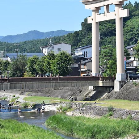 Home Sharing Guest House Don Takayama  Buitenkant foto